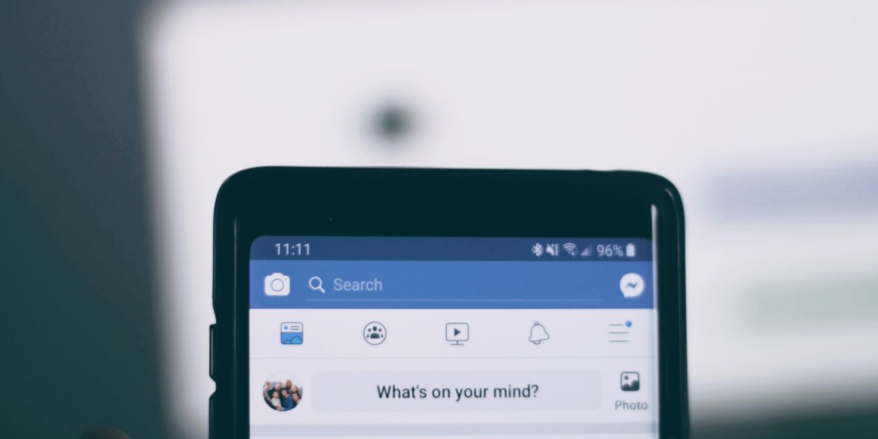 Facebook Türk Kimliklerini ve Türk Pasaportlarını Neden Onaylamıyor?