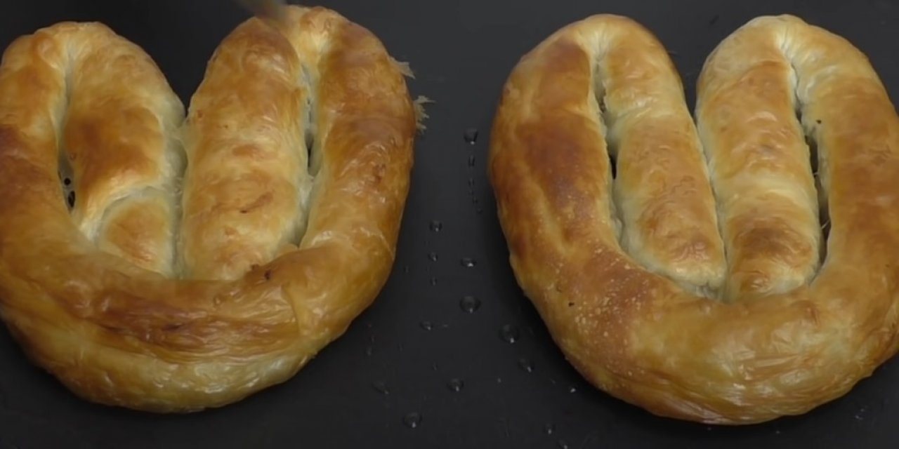 Hazır Yufkayla Yapılan Tıpkı El Açması Gibi Olan Kıymalı Kol Böreği Tarifi