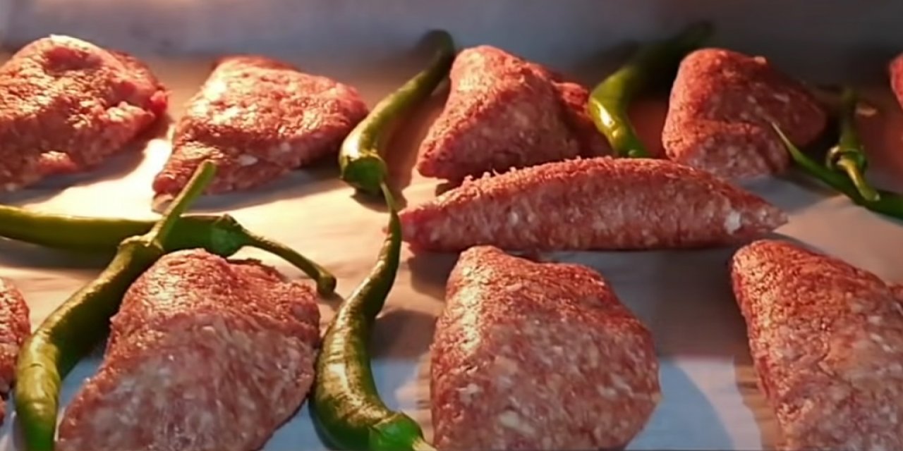 Lezzetine Doyum Olmaz! Tadı Unutulmayan Yumuşacık Poğaça Köfte Tarifi