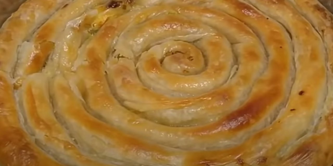 Bu Börek Favoriniz Olacak Herkesin Çok Seveceği Kabaklı Peynirli Börek Tarifi
