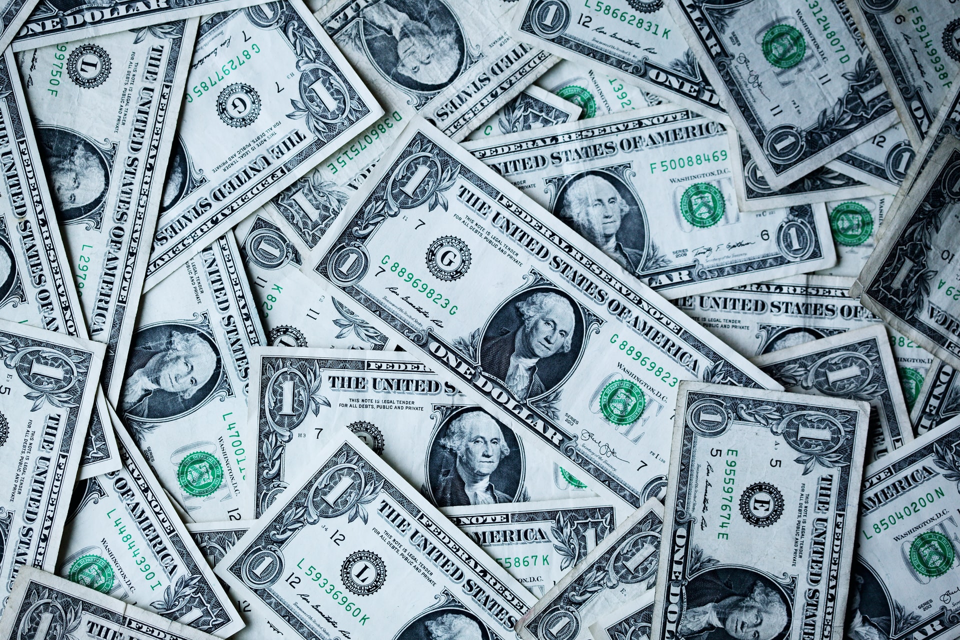 Asgari ücret dolar karşısında eriyip tükendi! Rakamlar her şeyi anlatıyor