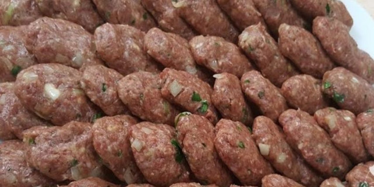 42 yıllık köfteci sırrı verdi. Köfte böyle pişirilirse asla sönmüyor