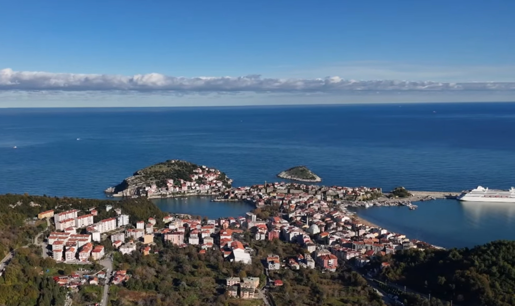 Bodrum, Çeşme ve Urla'yı sollayan ilçe. Son dönemde herkes çok sevdi