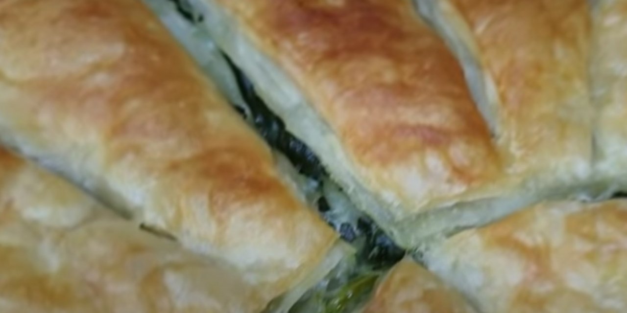Bugün Ne Pişirsem Diyenlere 12.07.2021 Günün Menüsü - Arnavut Böreği ve Etli Bamya Tarifi