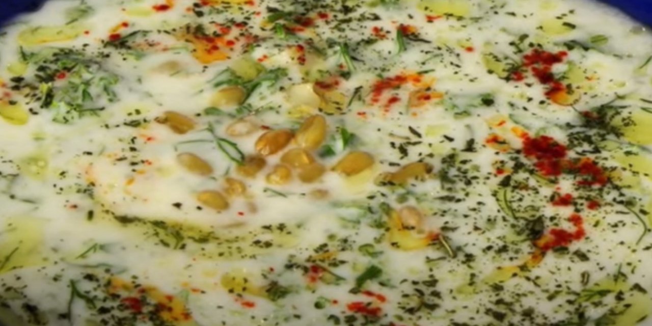 Yaz Sıcaklığında İçinizi Serinletecek Ayran Aşı Çorbası Tarifi