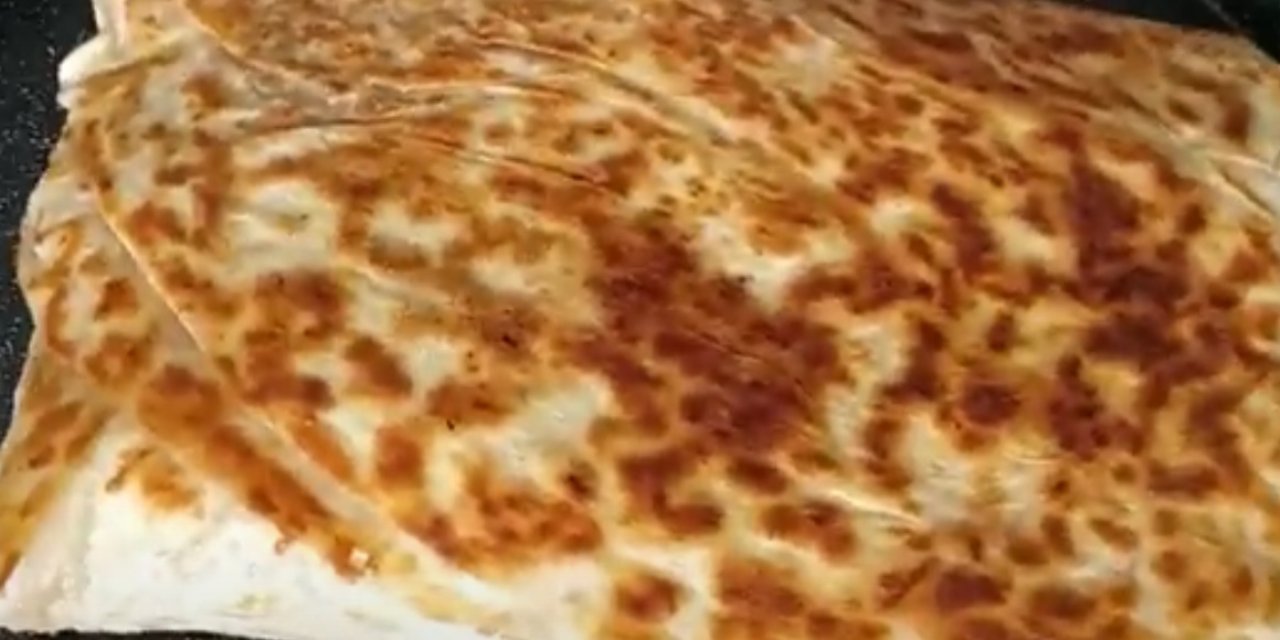 Evde Kolaylıkla Yapılan Peynirli Gözleme Tarifi ve İyi Pişirme Sırrı!