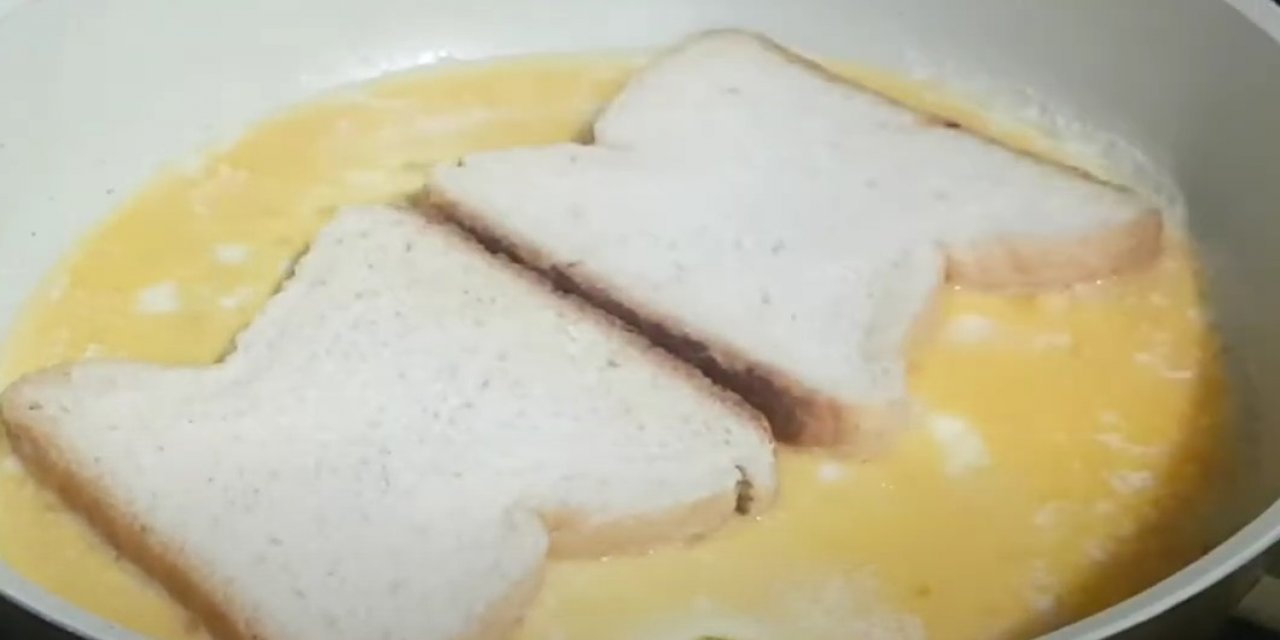 2 Dilim Ekmek 1 Adet Yumurta Varsa Tavada Yapılan Bu Tostu Mutlaka Deneyin