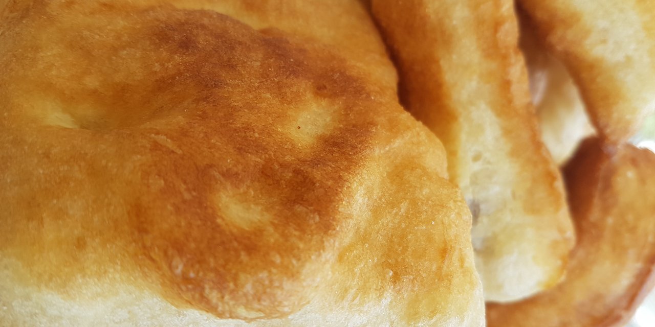 Karbonatlı Puf Puf Kabaran Mayasız Kolay Pişi Tarifi