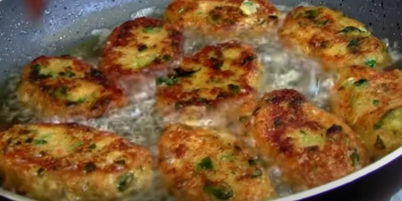 1 Kere Yapan Vazgeçemez Tavada Lokum Gibi Lezzetli Patates Köftesi Tarifi