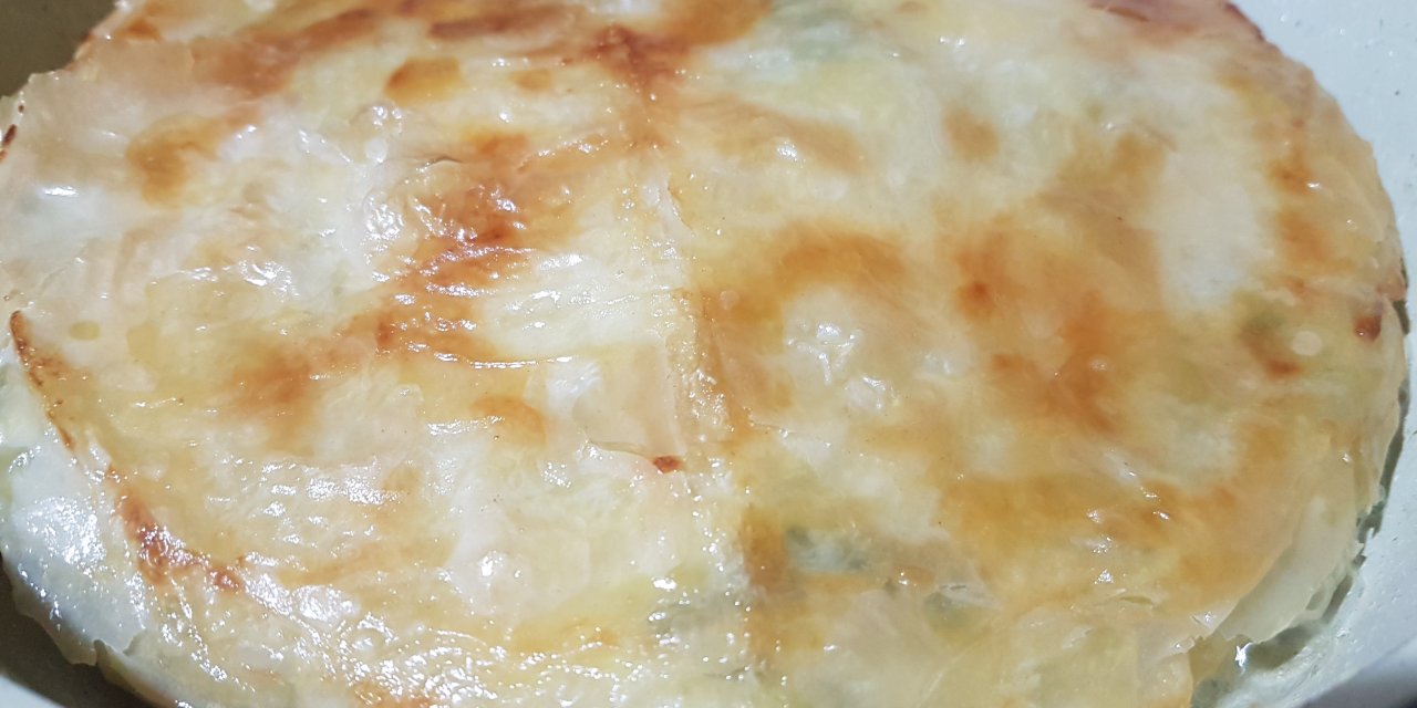 Hazır Yufkayla Lezzetine Doyum Olmayan Görümce kıskandıran Tavada Börek Tarifi!
